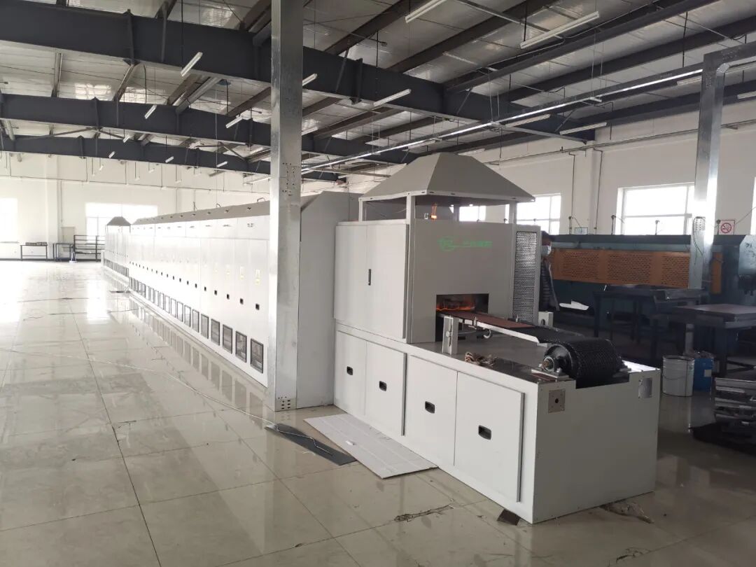 三环复材新板材车间建成